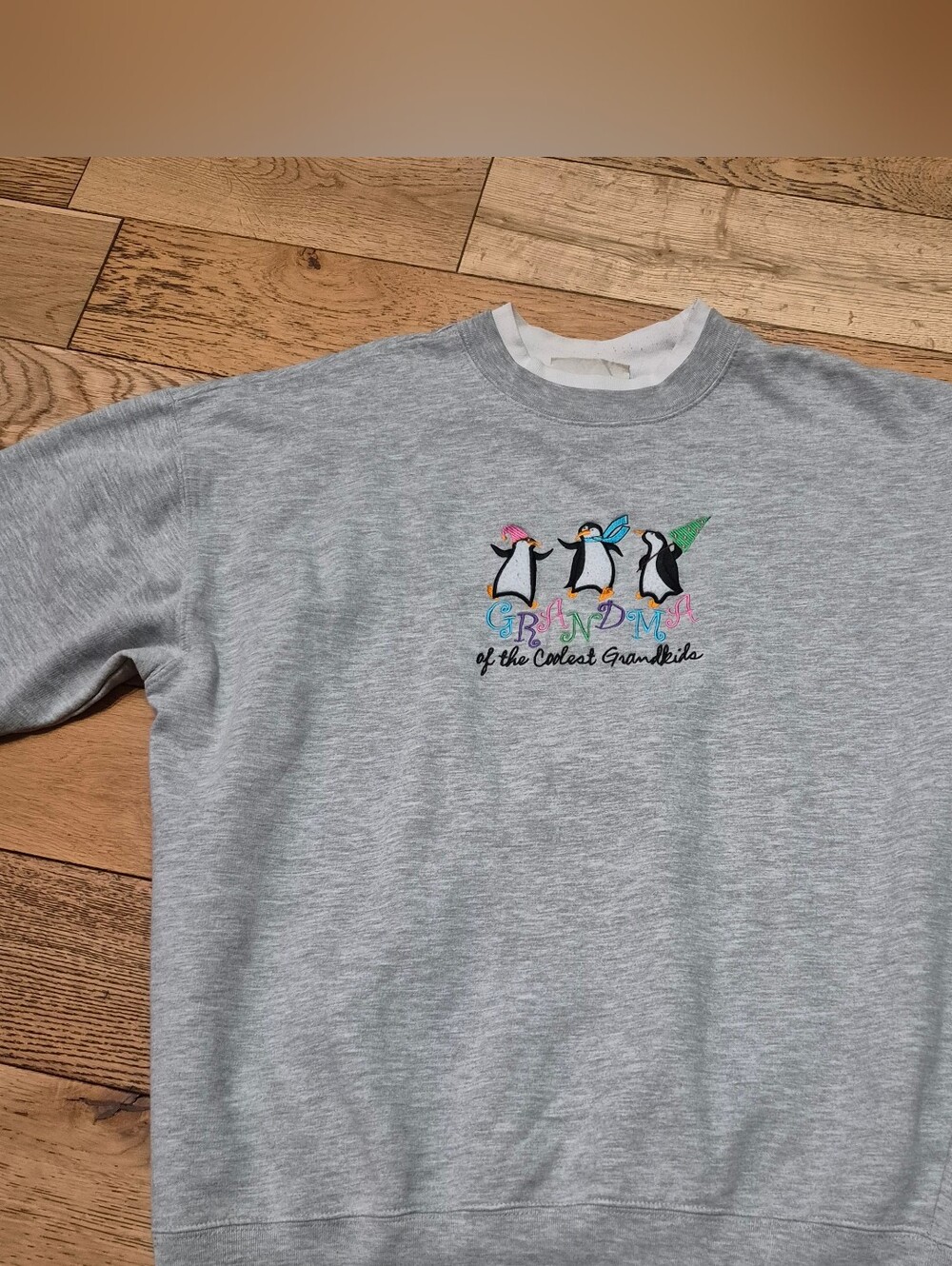 Gray 'Grandma of the Coolest Grandkids' Penguin Crewneck Sweater Size Lrge